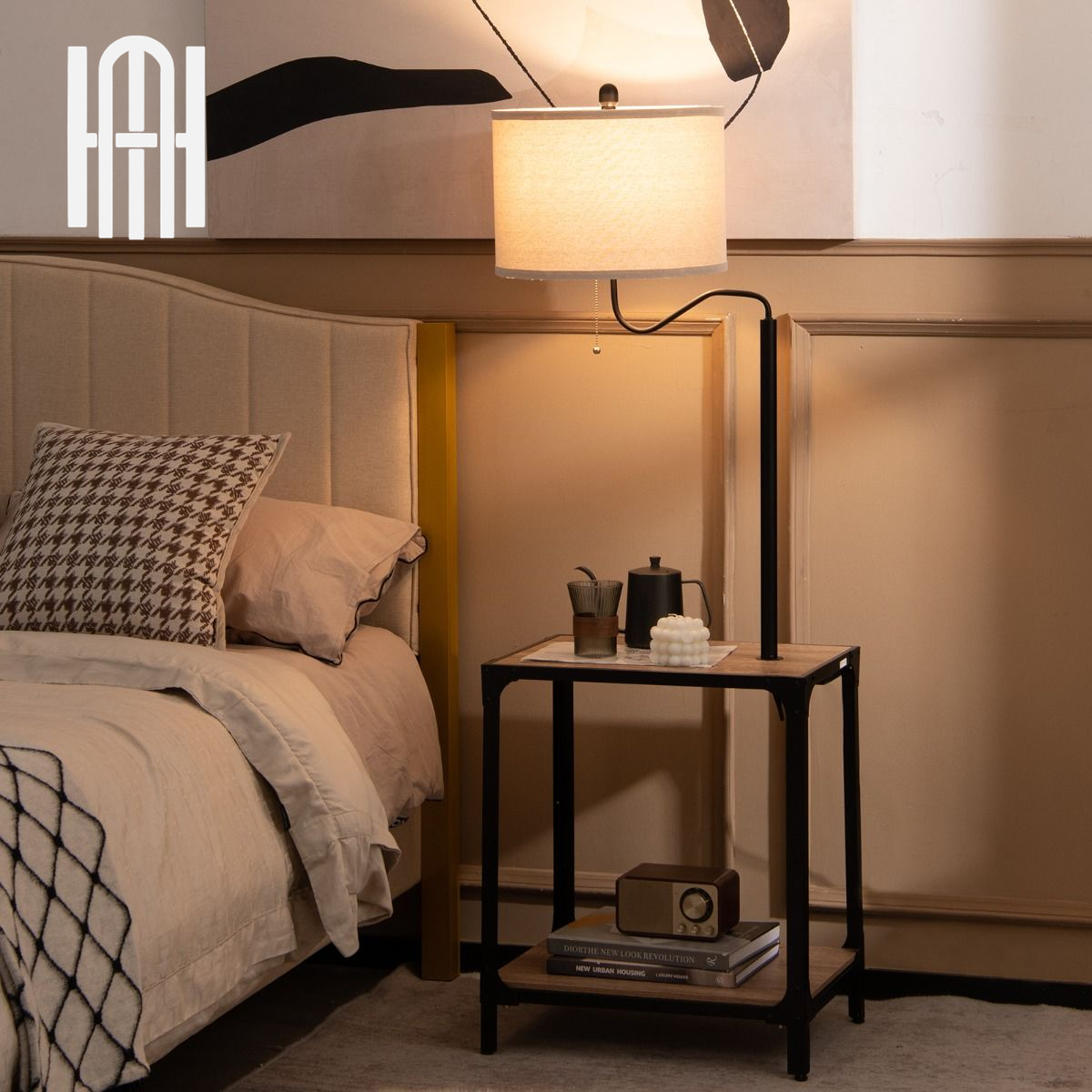 Lampadaire LED 2-en-1 avec Table d’Appoint & Étagères
