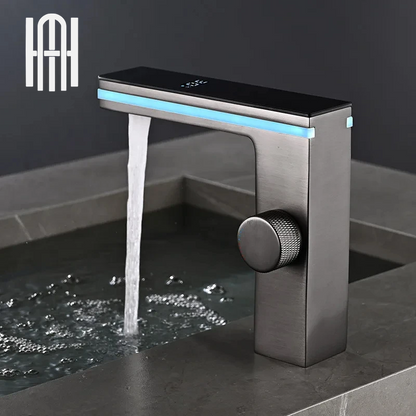 Mitigeur de Lavabo en Laiton avec Affichage Digital & LED Intelligente